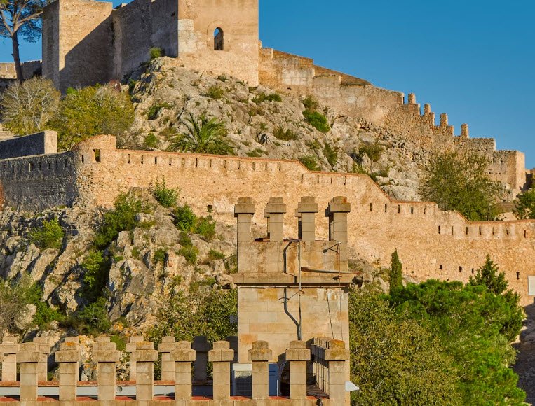 Castillo de Kant-Hisn, Spain
